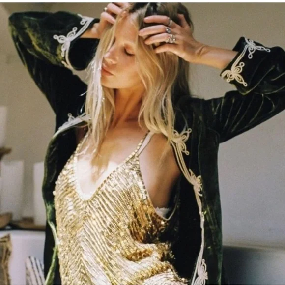 Green Velvet Jacket with White Embroidery - Picture 2 of 11